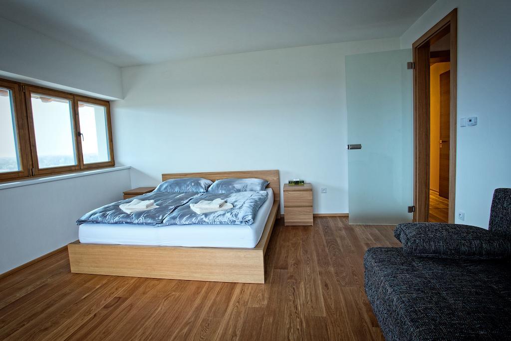 Vinarsky Penzion Strachotice Cameră foto